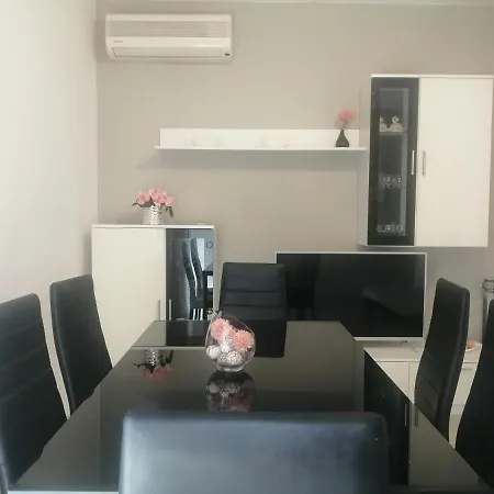 Vera, 80 M From The Sea * Novigrad Istria