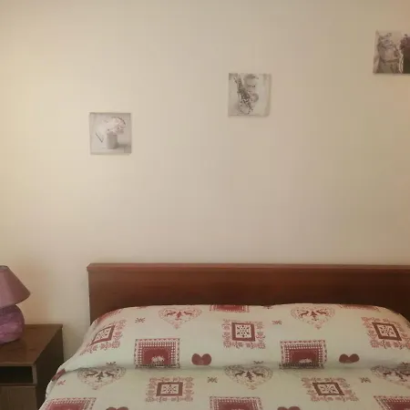Vera, 80 M From The Sea * Novigrad (Istria)